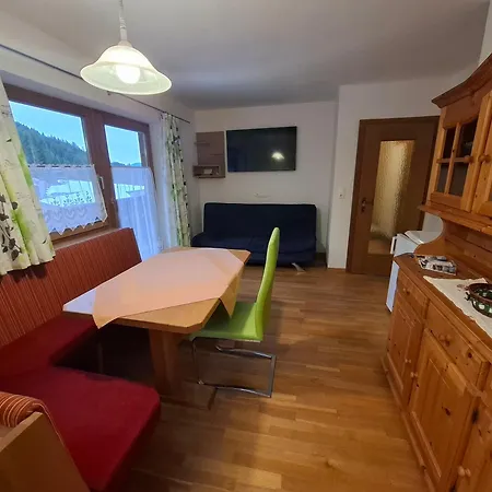 Haus Fichtenblick Apartmán Auffach