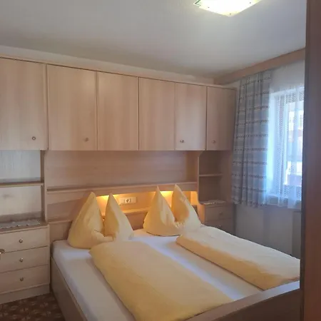 Haus Fichtenblick 公寓 奥法赫